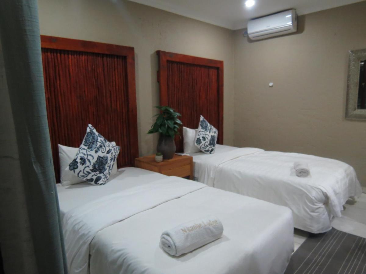 Nkanhi Centro De Conferencias E Hotel 폰타 도 오우로 외부 사진